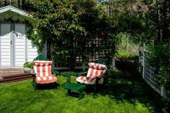 Alexandria House Bed & Breakfast เวสต์ เคโลว์นา ภายนอก รูปภาพ